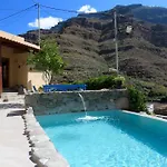 Дом отдыха Casa Con Piscina Privada En Cercados De Espino Las Casillas (Mogan)