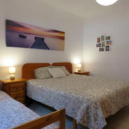 Дом отдыха Casa Con Piscina Privada En Cercados De Espino